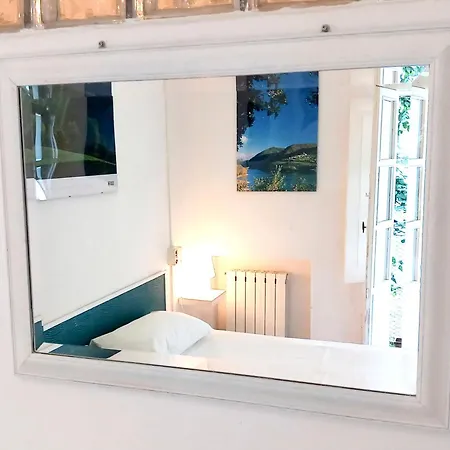 Lole Sulla Via Del Conero