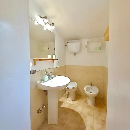 Daire Lole Sulla Via Del Conero Ancona